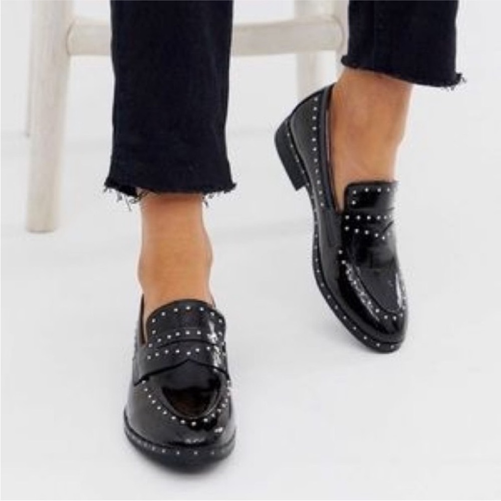 LF/LIFE Maddie Soft Bound Black Leather Studded Flat Loafers Shoes Size 8.5